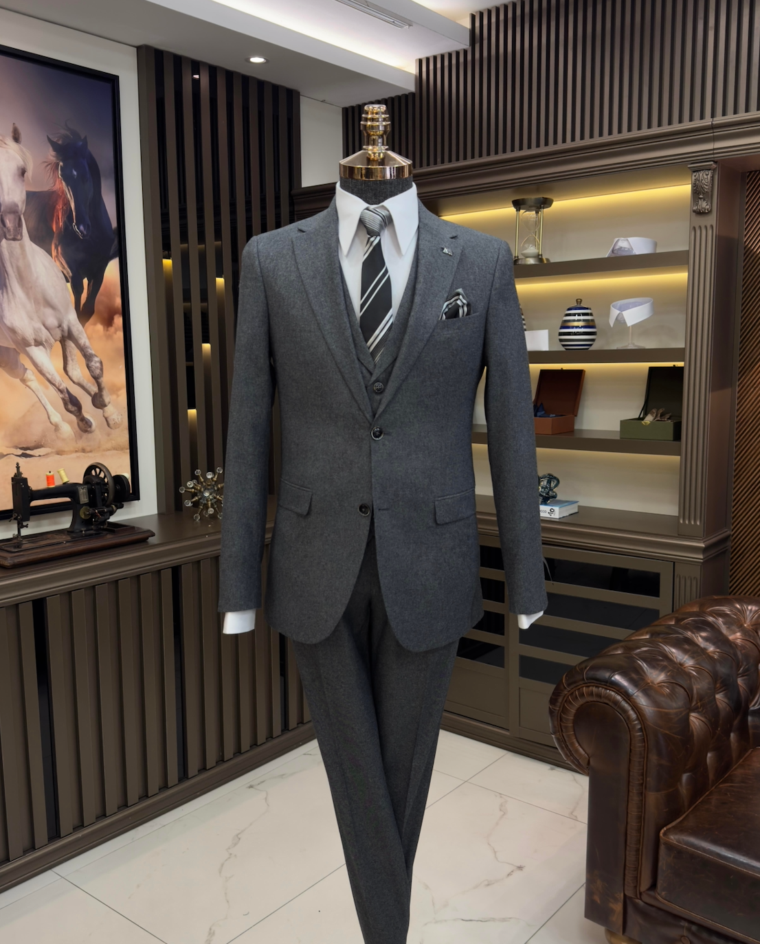 Montague Anthracite Solid Slim Fit Suit