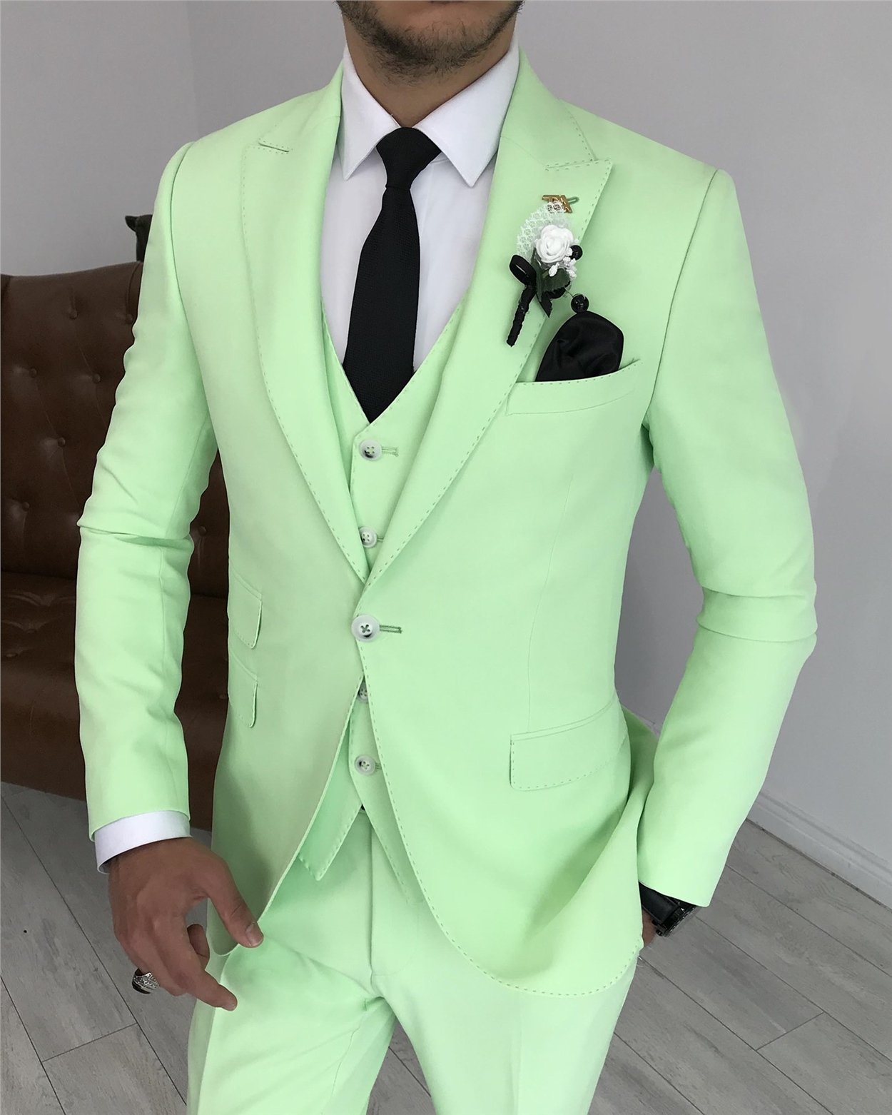 Langston Green Solid Slim Fit Suit