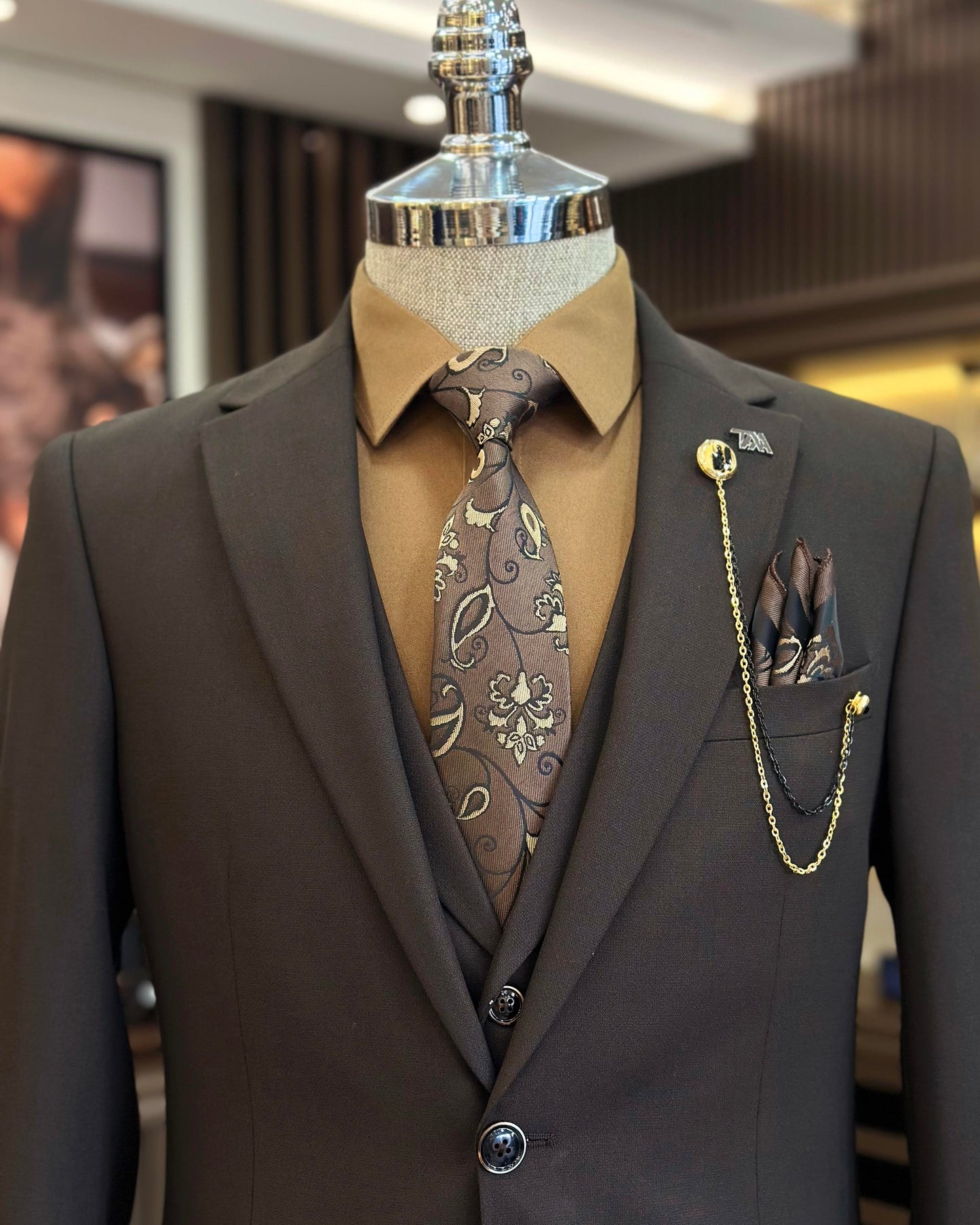 Octavius Brown Solid Slim Fit Suit