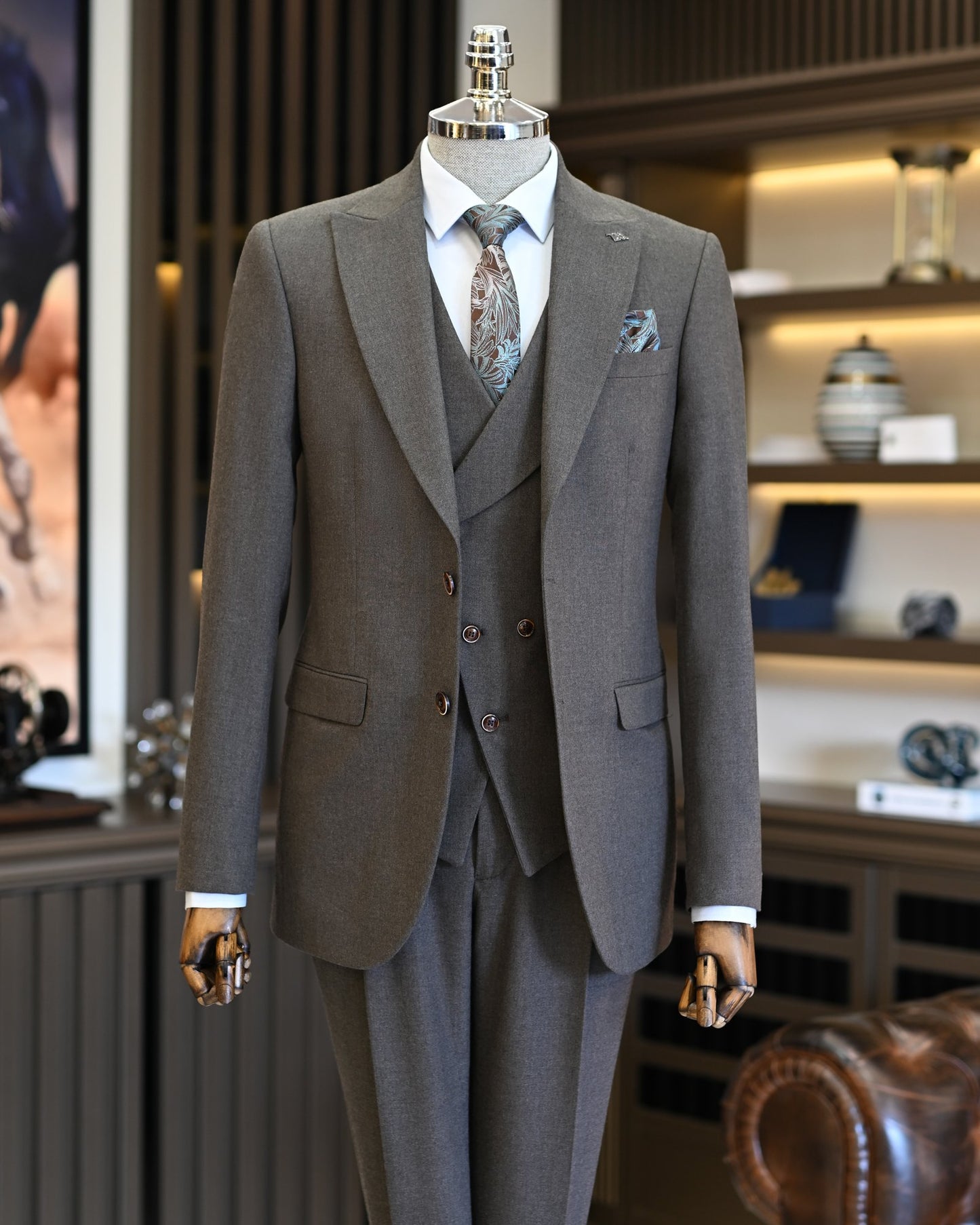 Rockwell Brown Solid Slim Fit Suit