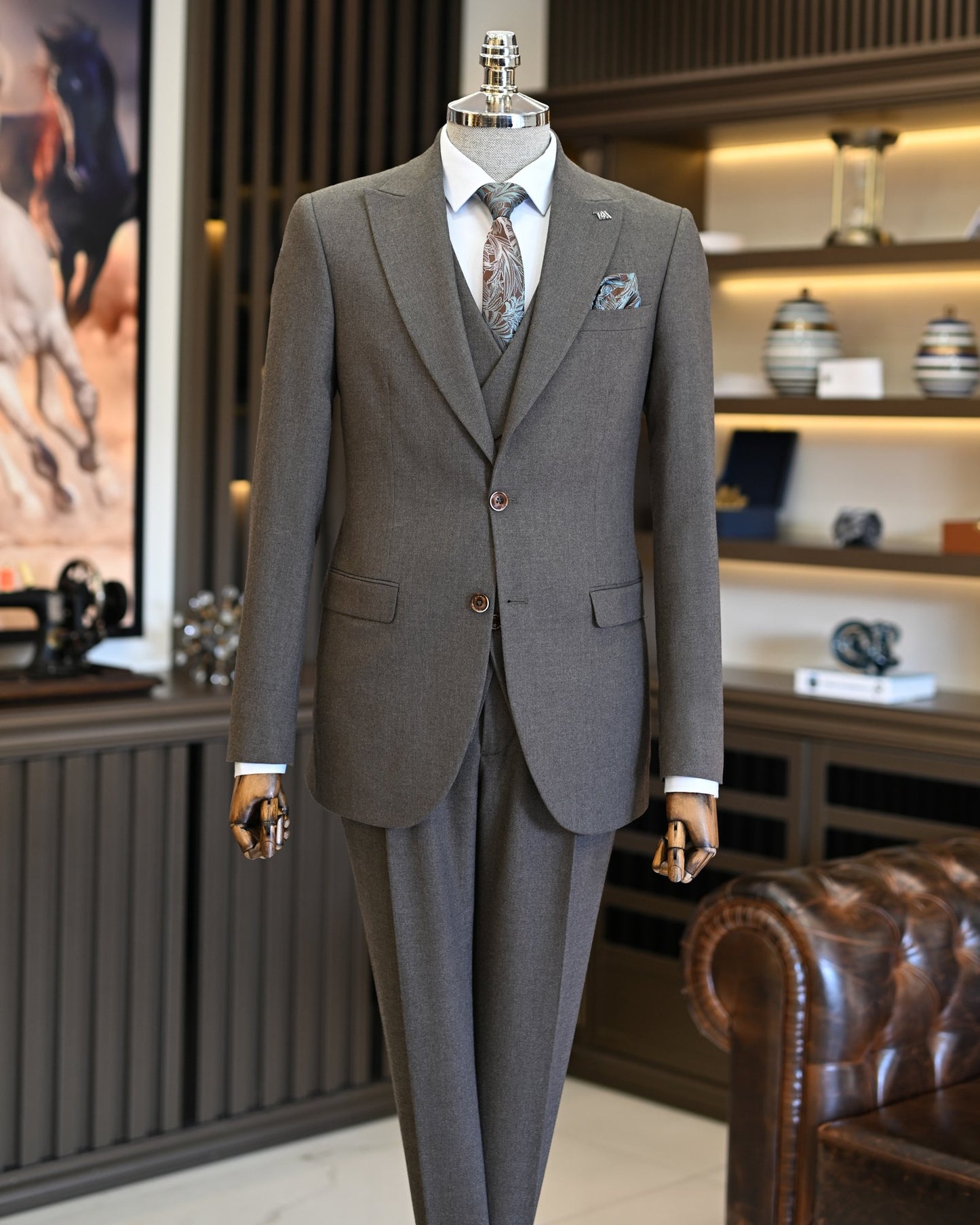 Rockwell Brown Solid Slim Fit Suit