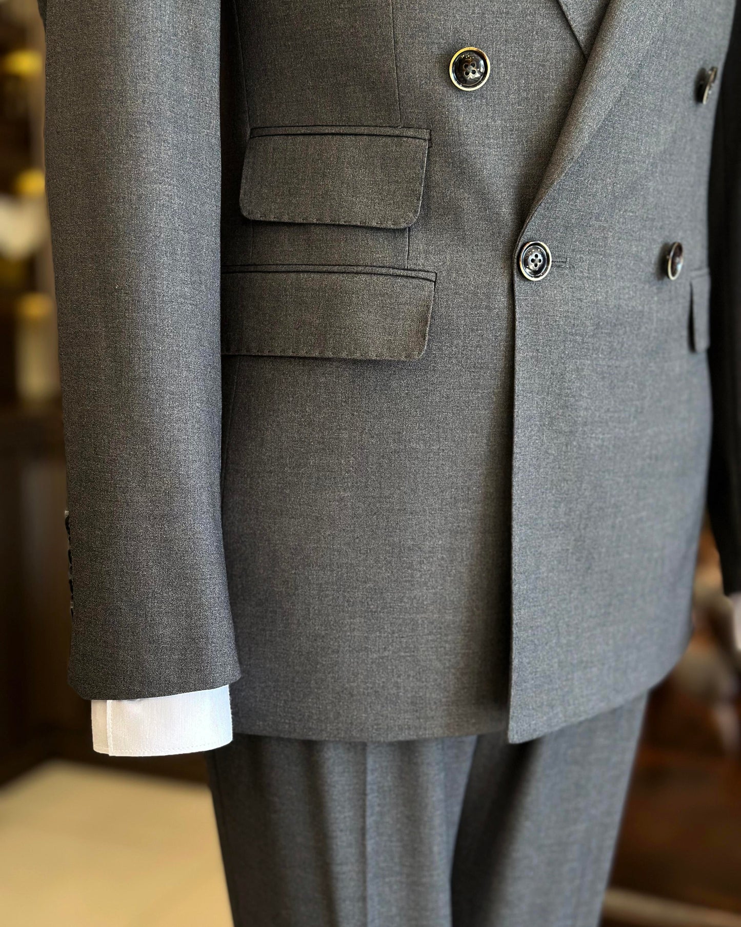 Ambrosius Gray Solid Double-Breasted Suit