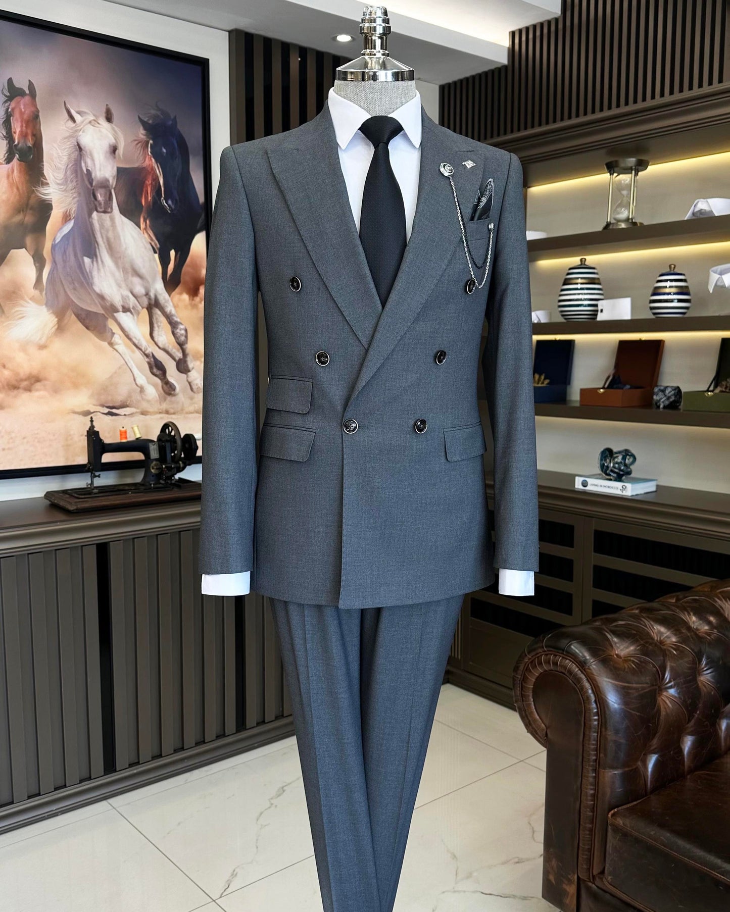 Ambrosius Gray Solid Double-Breasted Suit