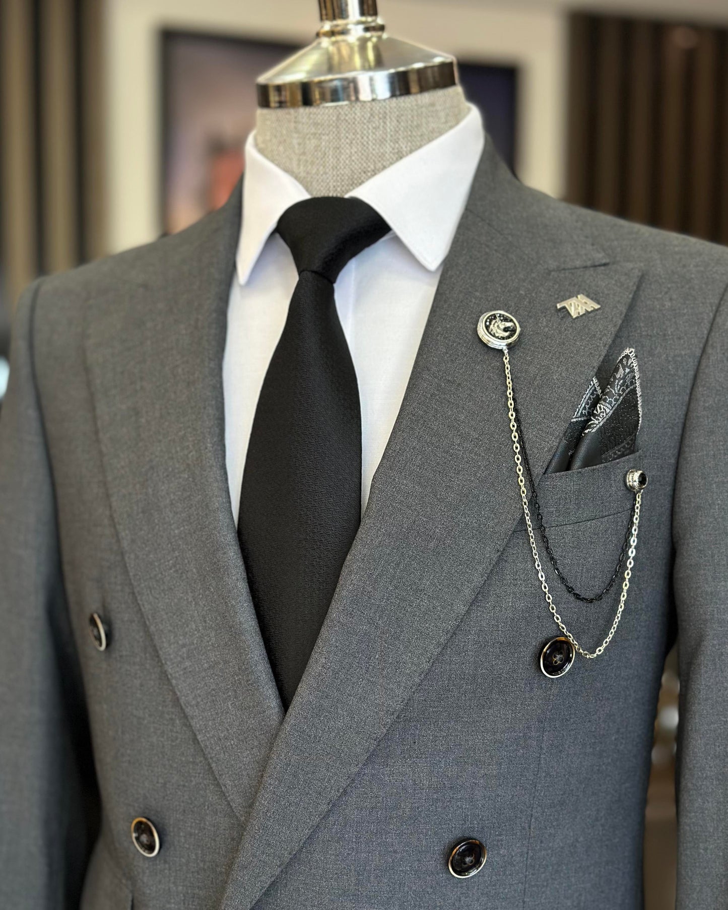 Ambrosius Gray Solid Double-Breasted Suit
