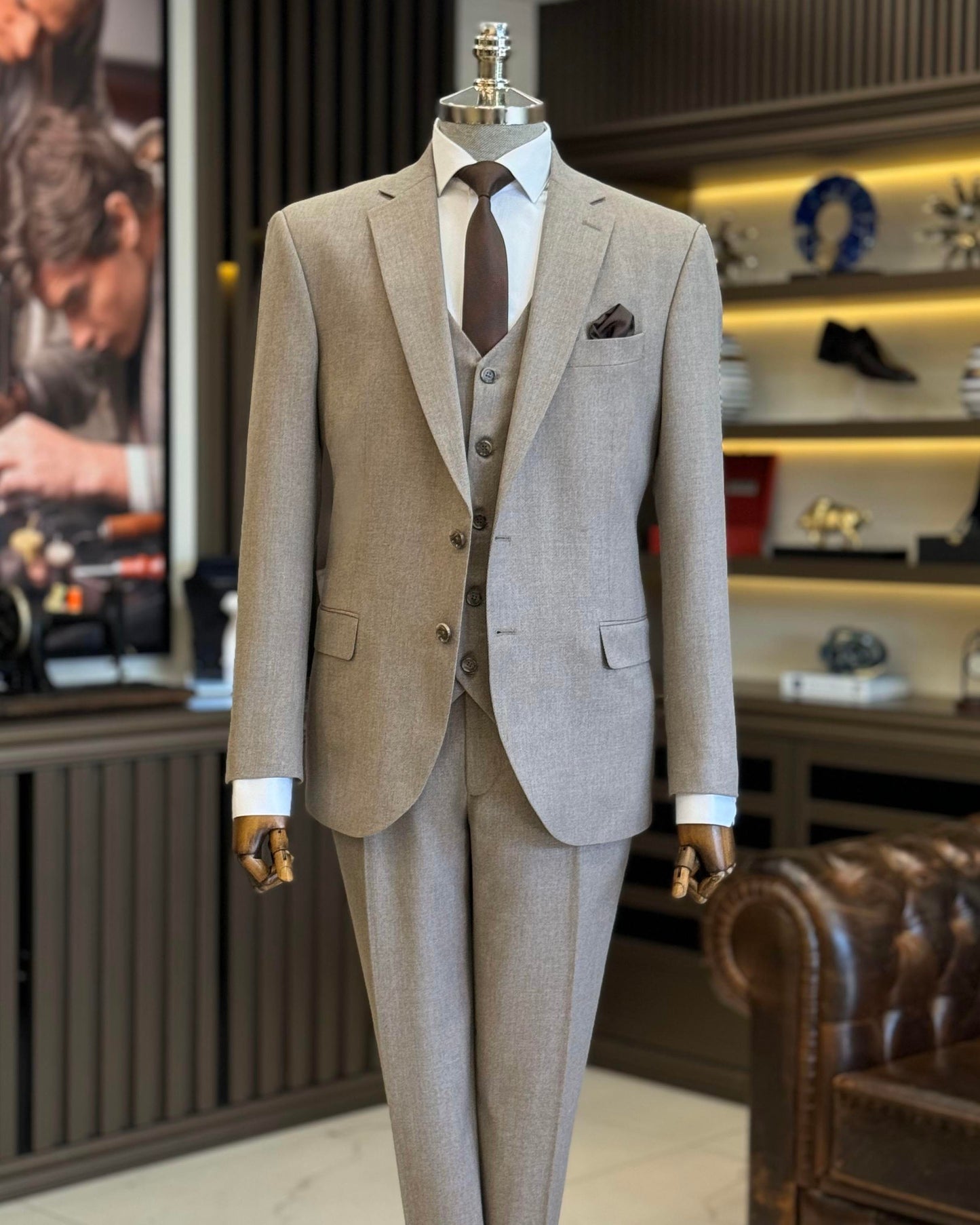 Oberon Mink Solid Slim Fit Suit