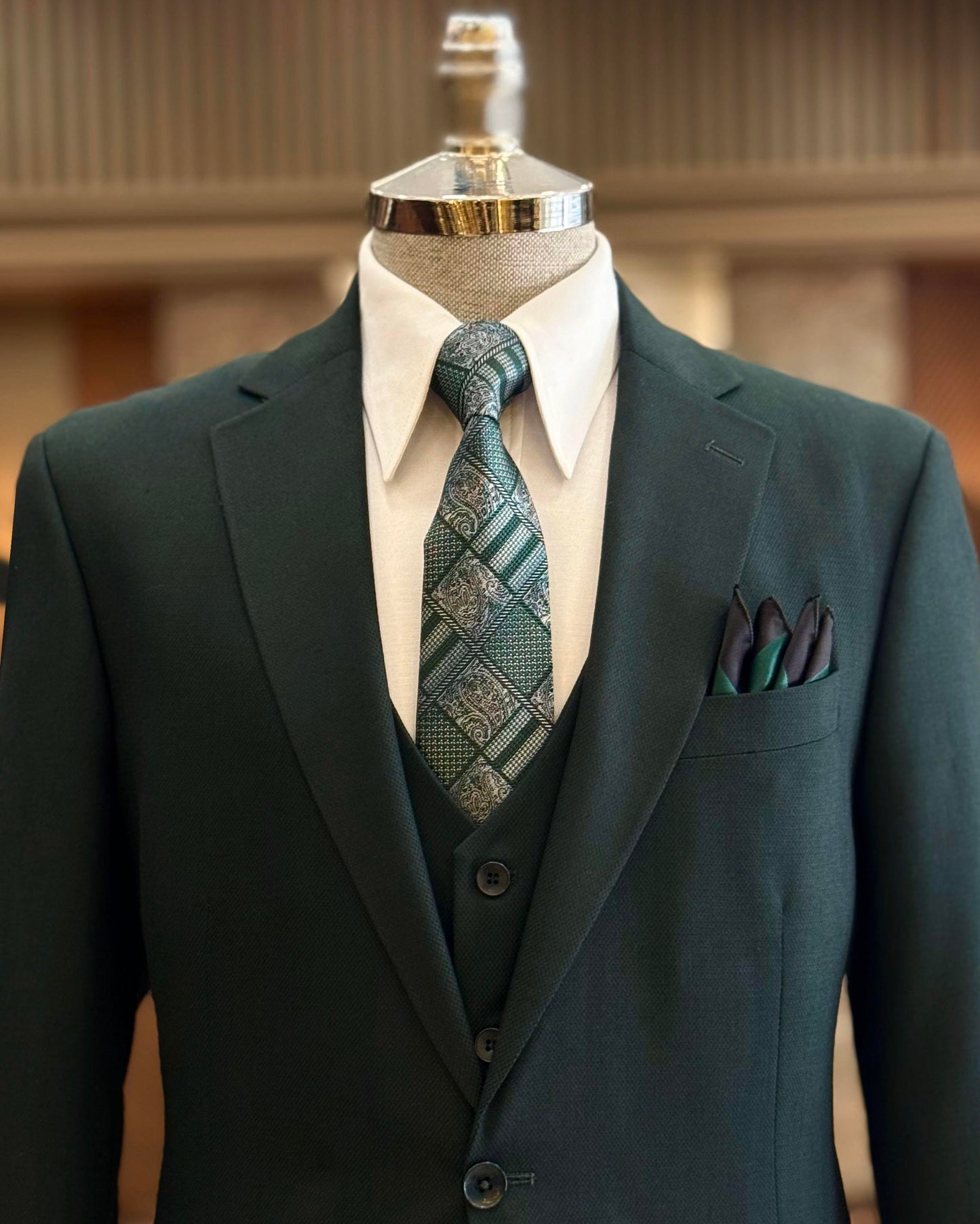 Montgomery Green Solid Slim Fit Suit