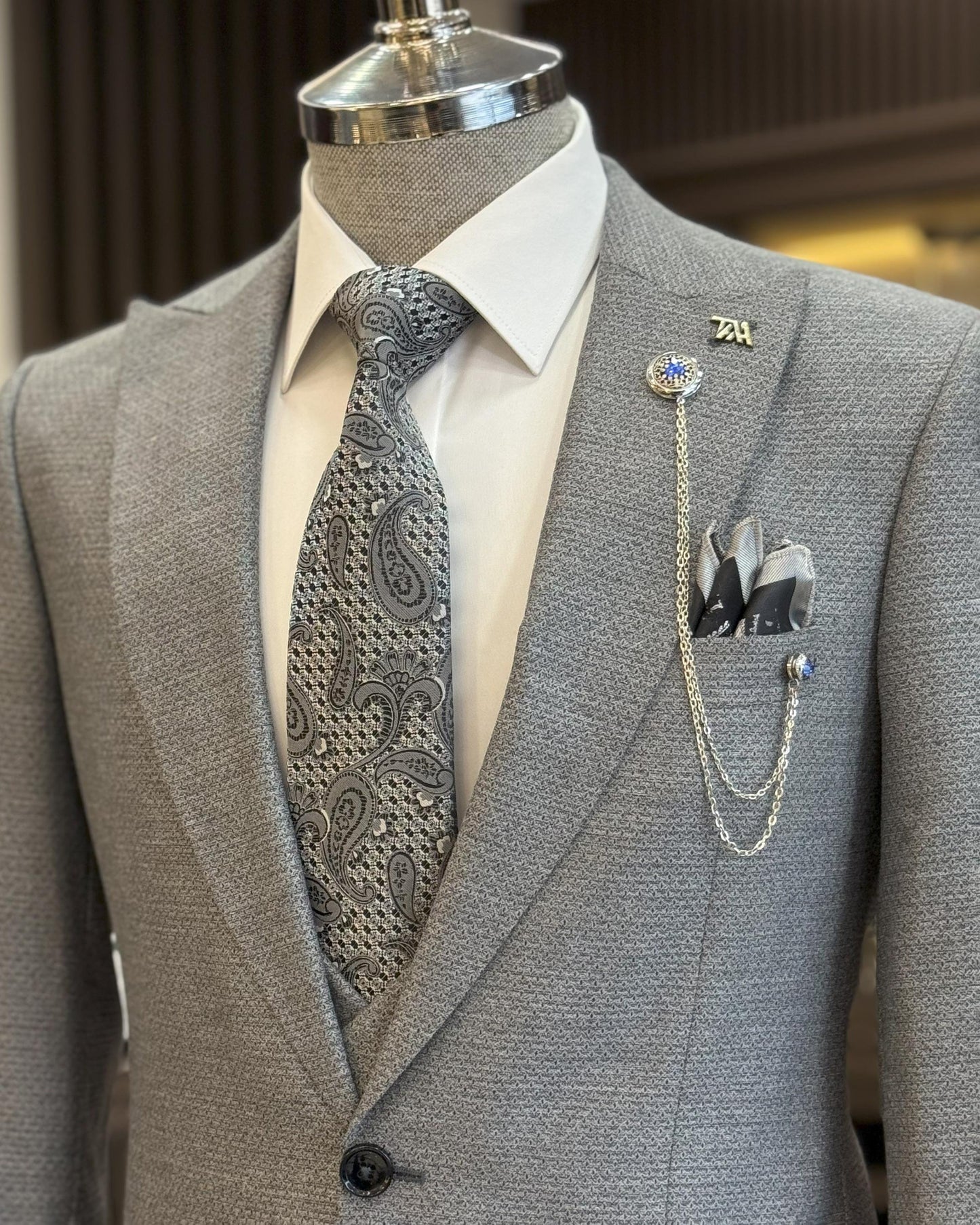 Knox Gray Solid Slim Fit Suit