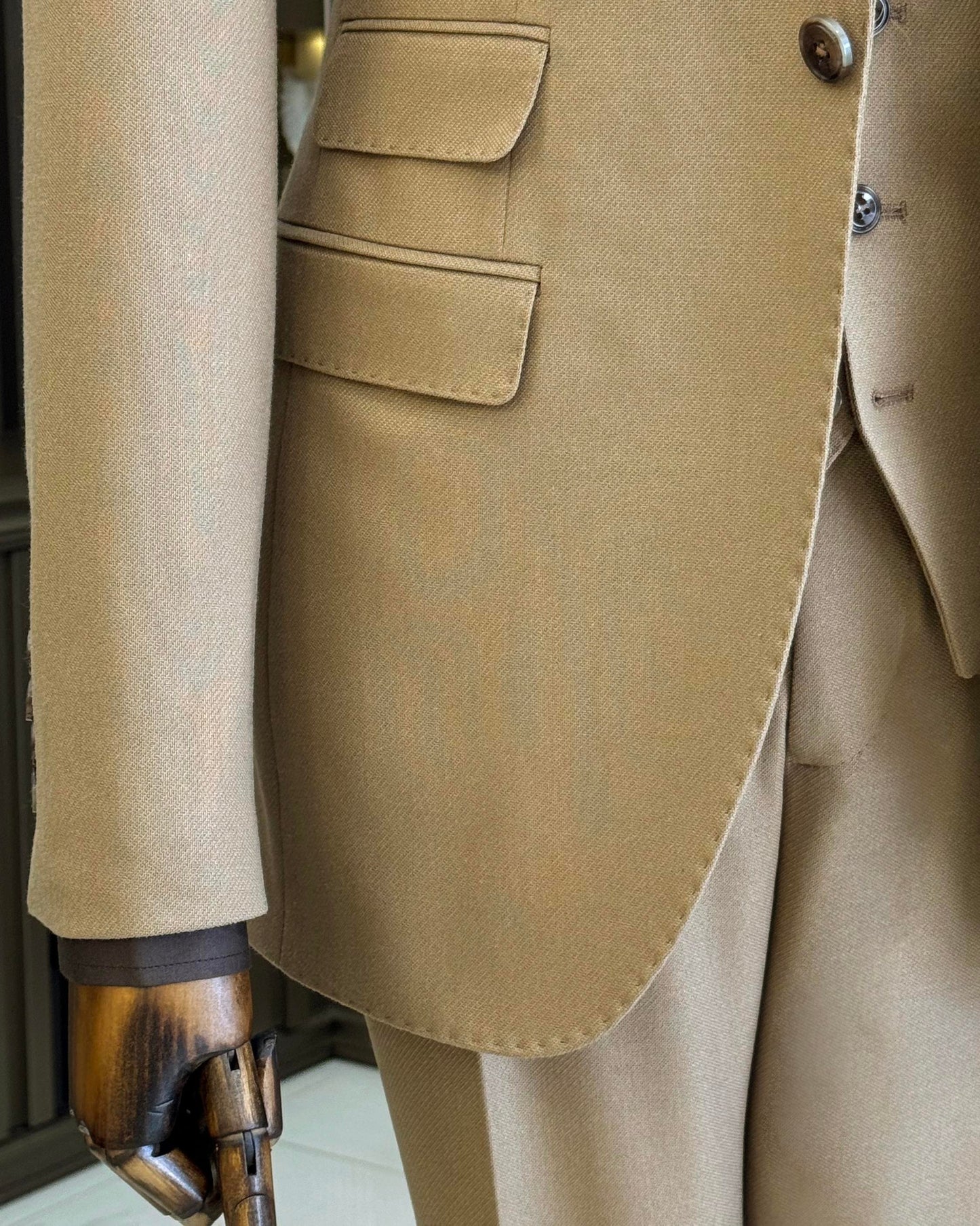Lawson Camel Solid Slim Fit Suit