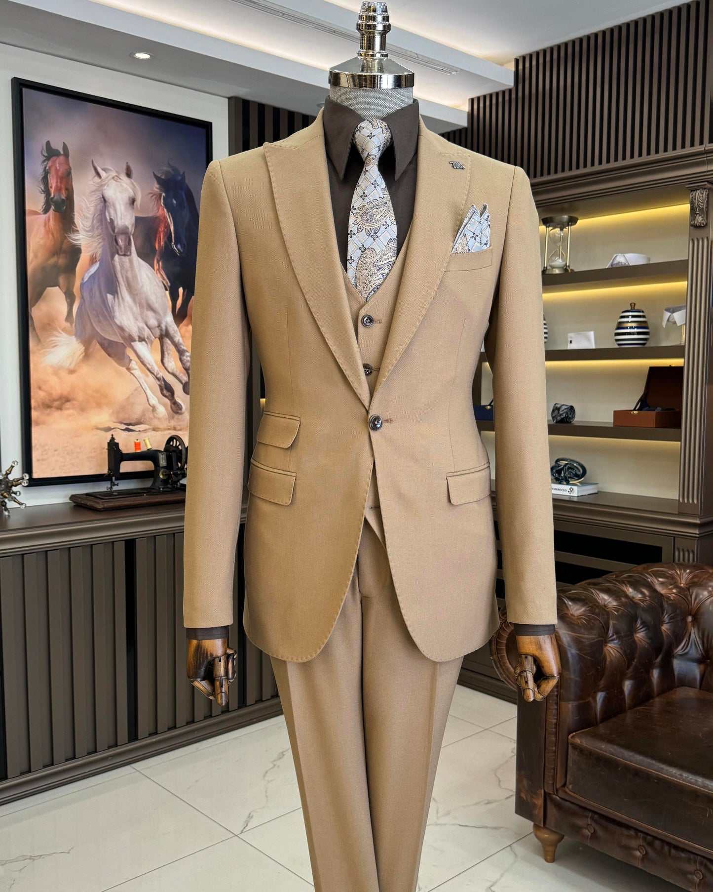 Lawson Camel Solid Slim Fit Suit