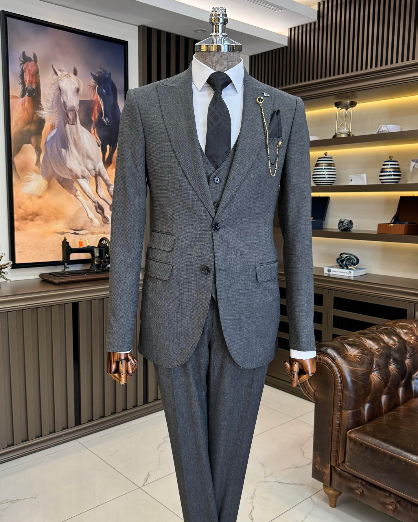 Leopold Anthracite Solid Slim Fit Suit