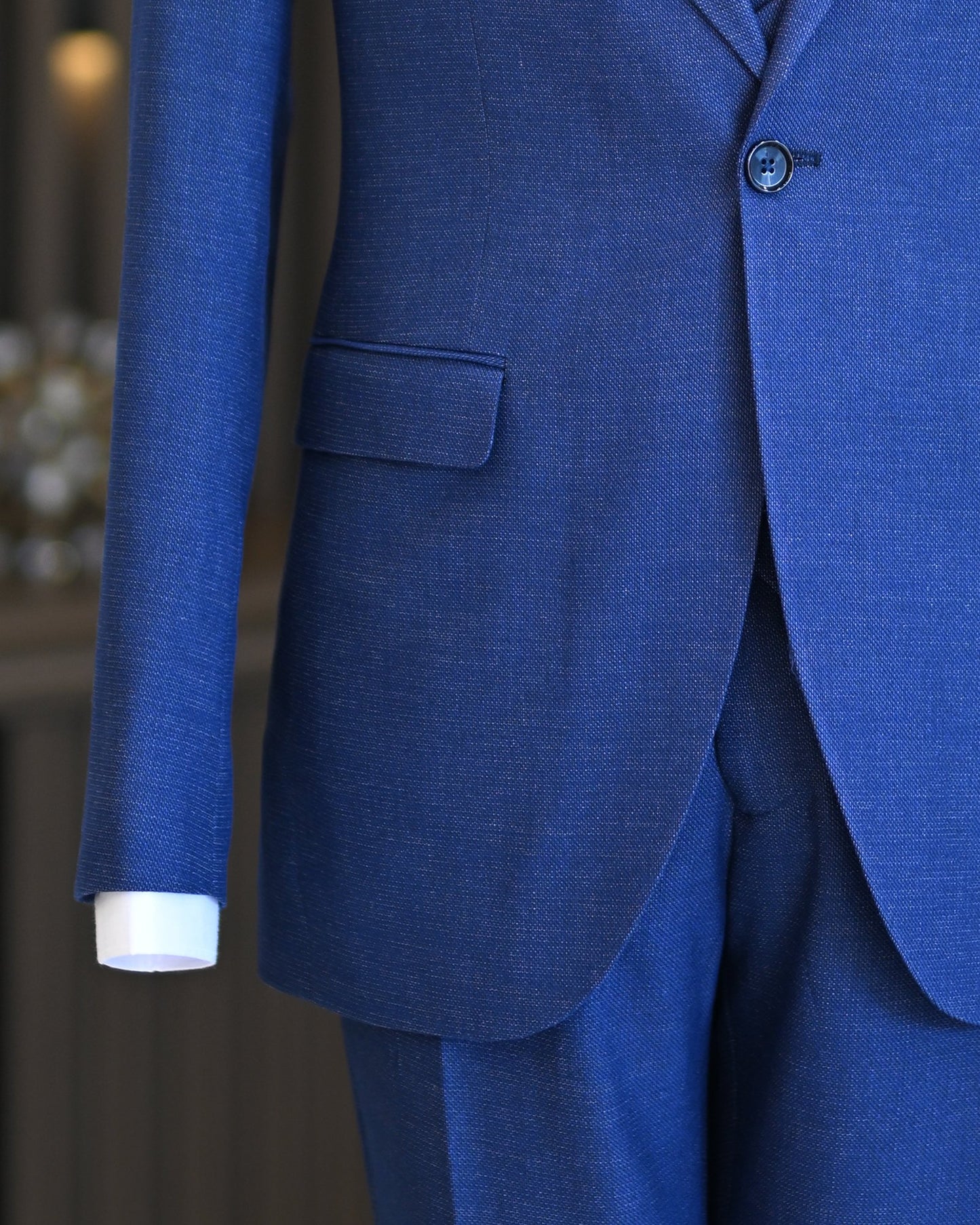 Lennon Blue Solid Slim Fit Suit