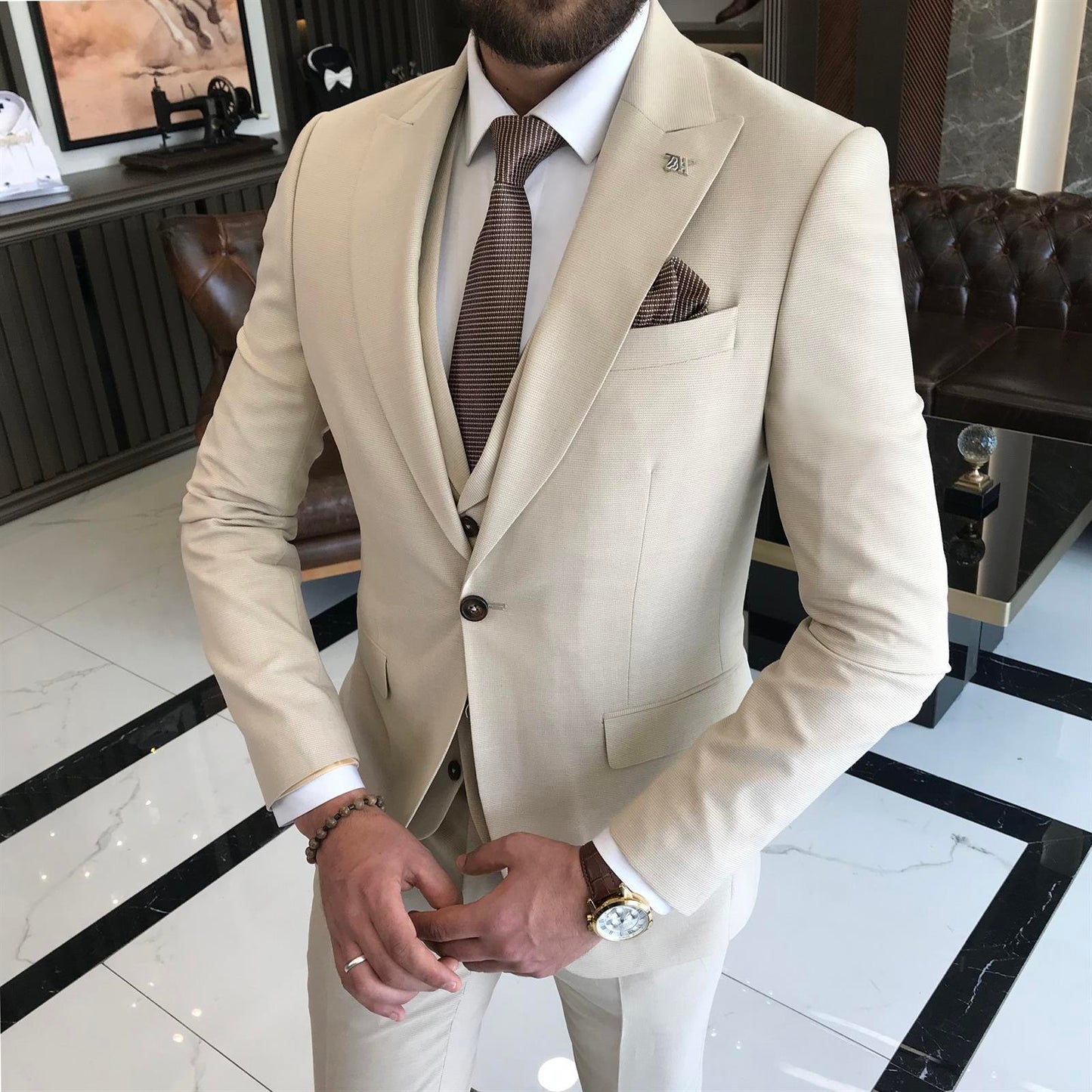 Kensington Beige Solid Slim Fit Suit